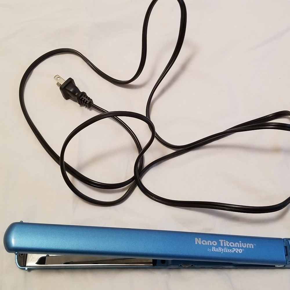 Babyliss Pro Nano Titanium Flat Iron